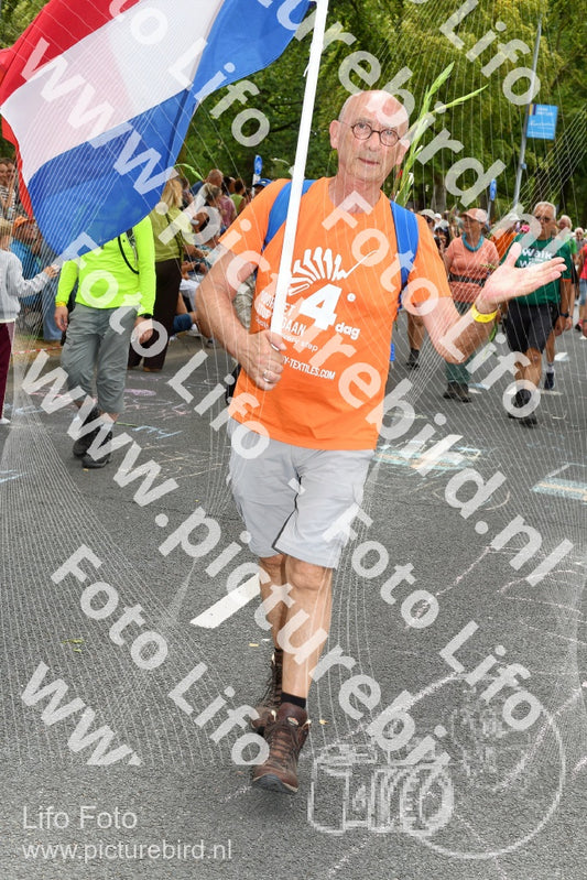 Evenement foto: Nijmeegse Vierdaagse 1054