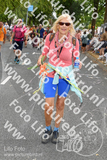 Evenement foto: Nijmeegse Vierdaagse 1054