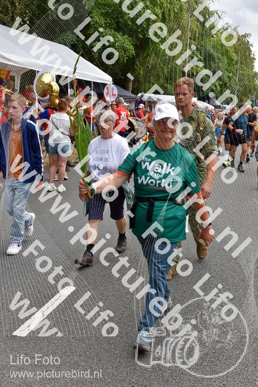 Evenement foto: Nijmeegse Vierdaagse 752
