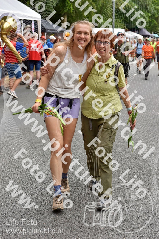 Evenement foto: Nijmeegse Vierdaagse 752