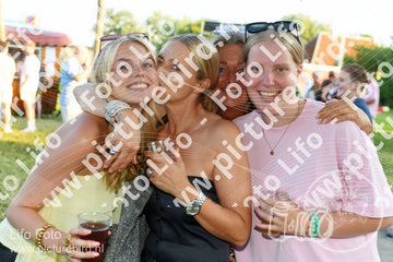 Evenement foto: Serie 2571